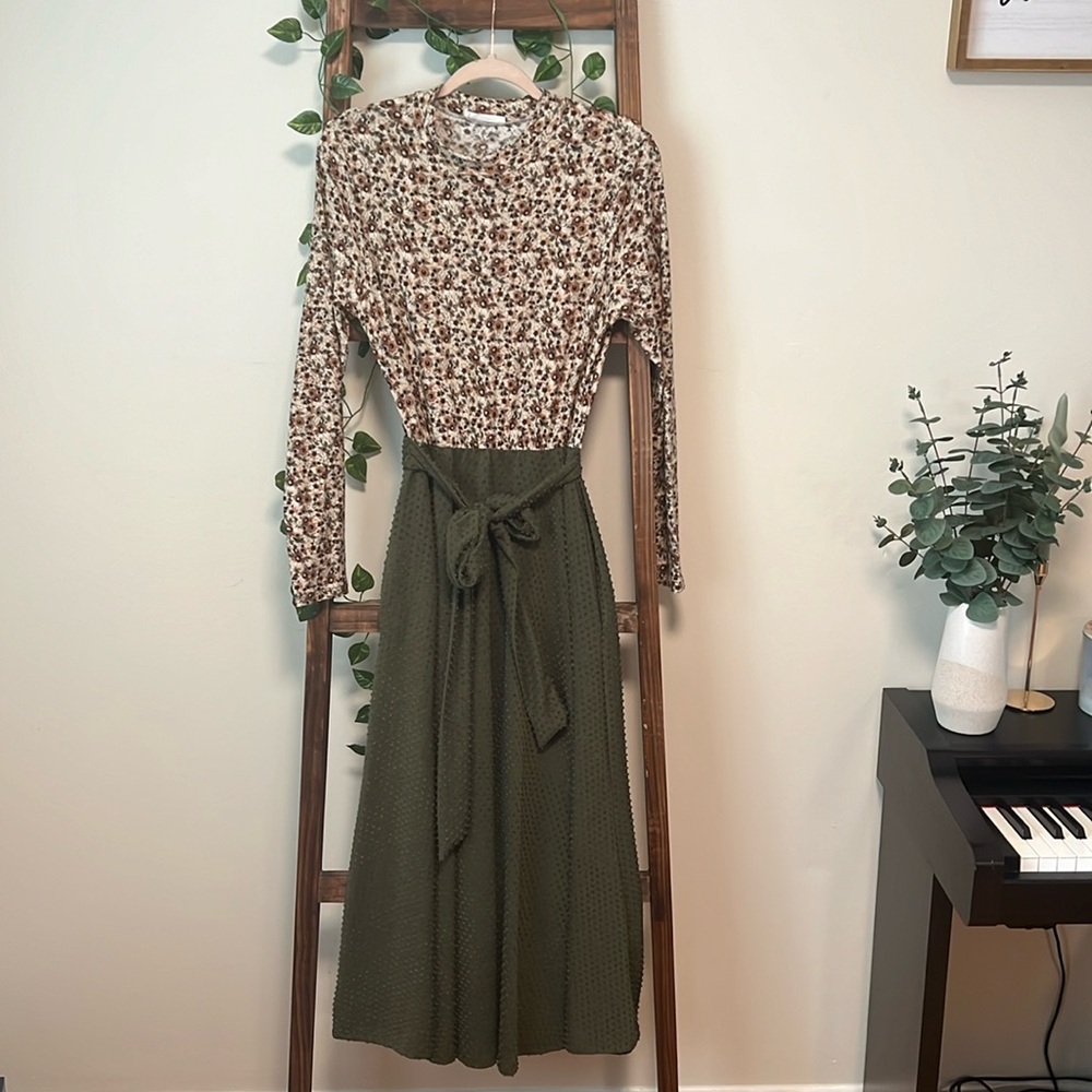 Olive green floral Reborn J maxi dress L